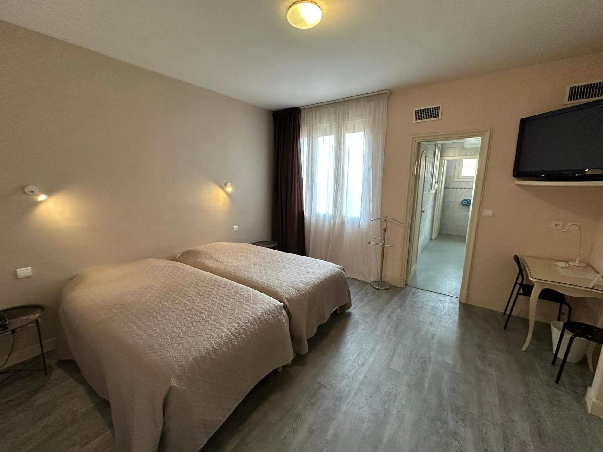 Hotel Chiffre Albi Eksteriør bilde