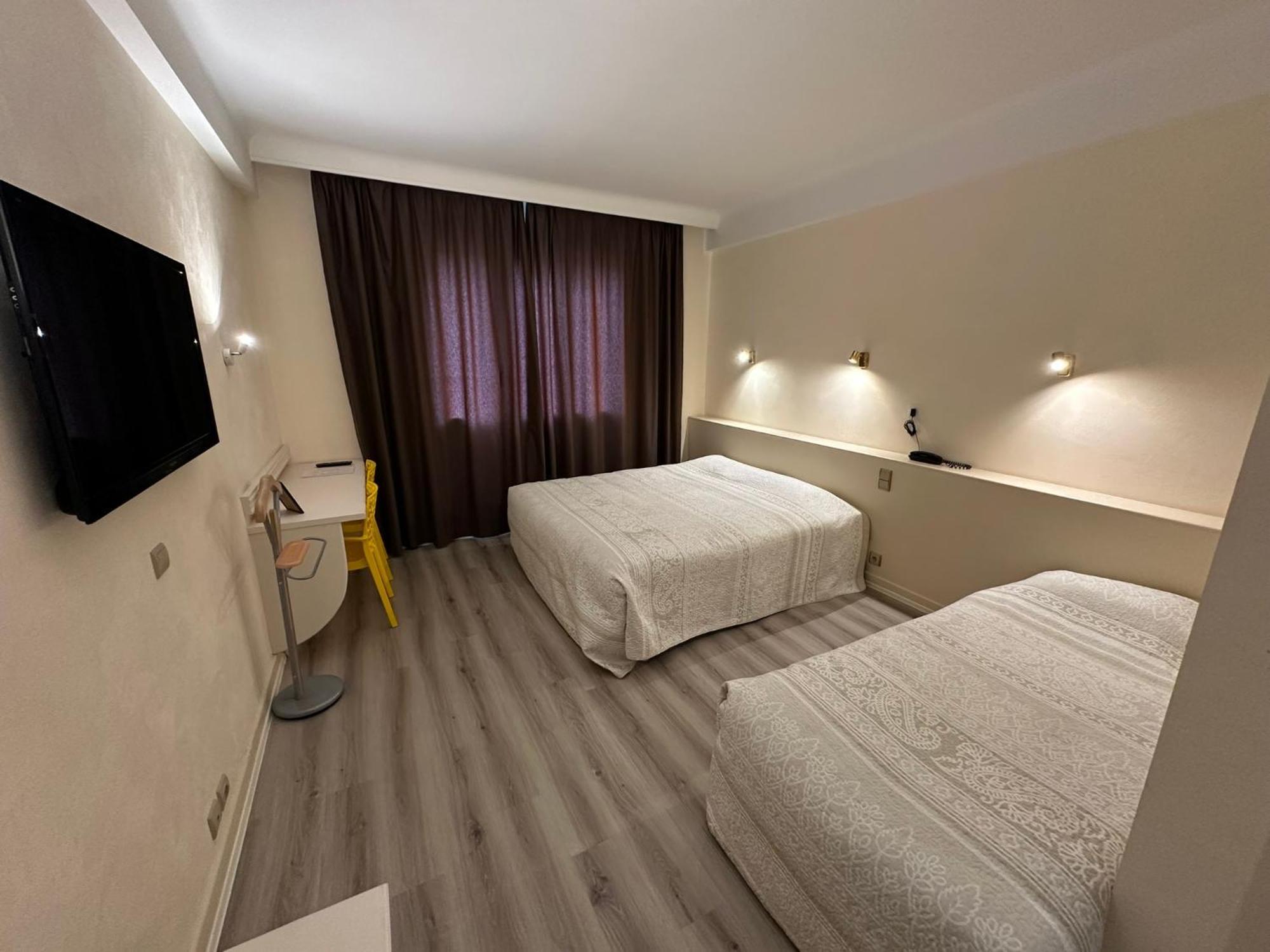 Hotel Chiffre Albi Eksteriør bilde