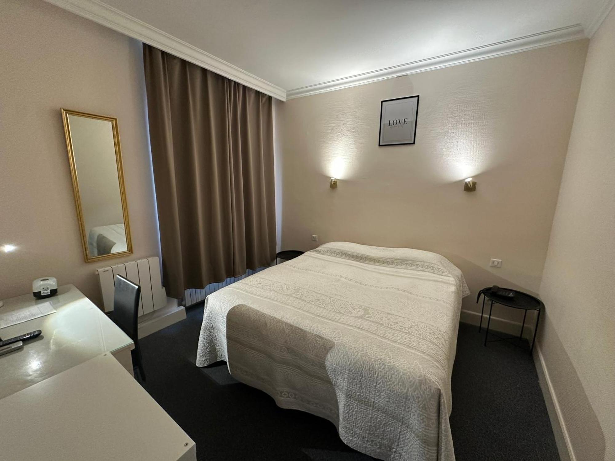 Hotel Chiffre Albi Eksteriør bilde